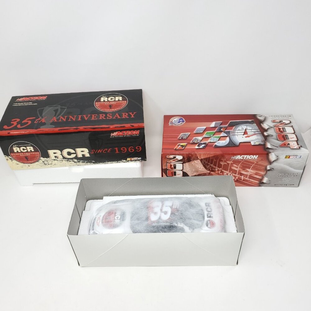 Action RCR 35th Anniversary Program Car 2004 Monte Carlo 1:24 NASCAR Die-Cast - Picture 8 of 16